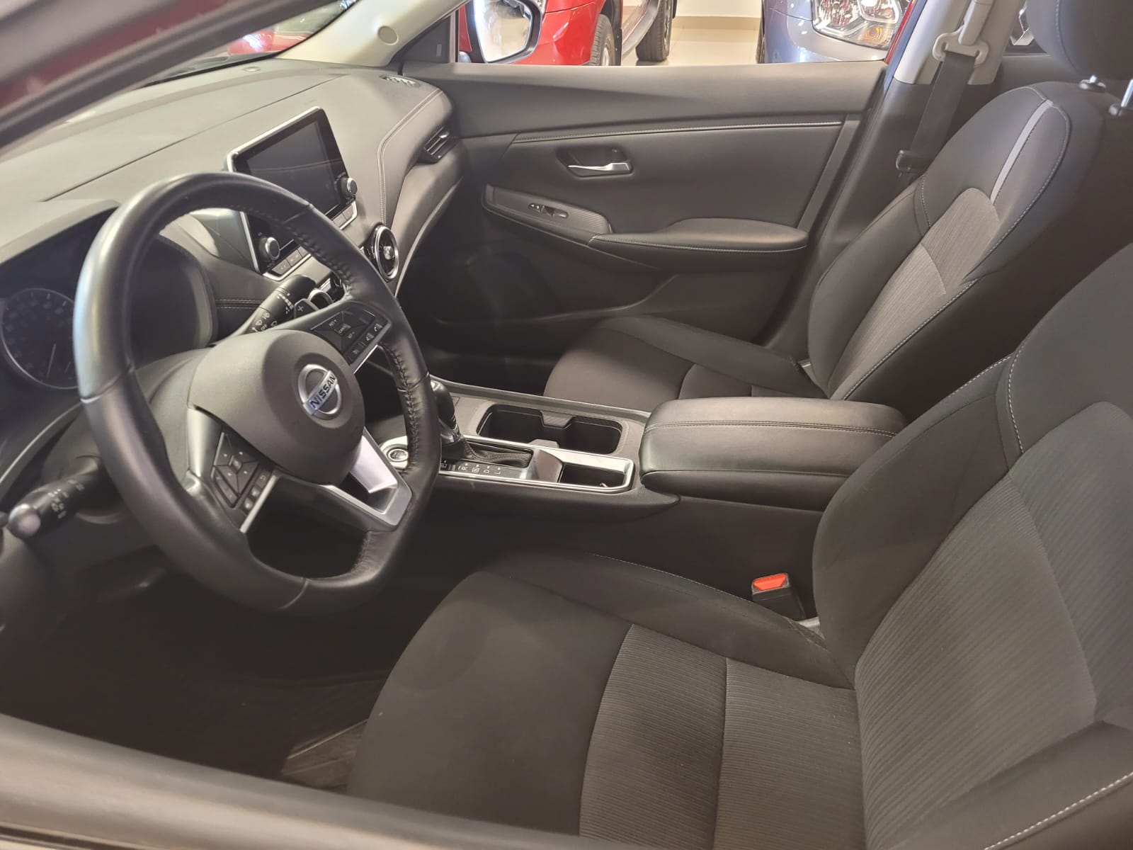 Nissan Sentra miniatura 12